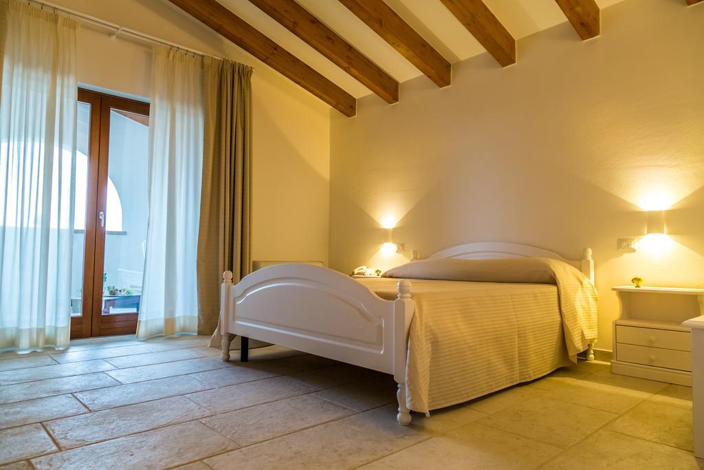 Masseria Martellotta Palagianello Quarto foto